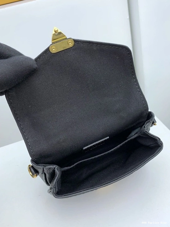 Aaa replica ru MICRO Vuitton Louis METIS 0729